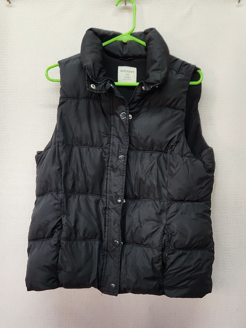Old Navy Black Quilted Puffer Vest